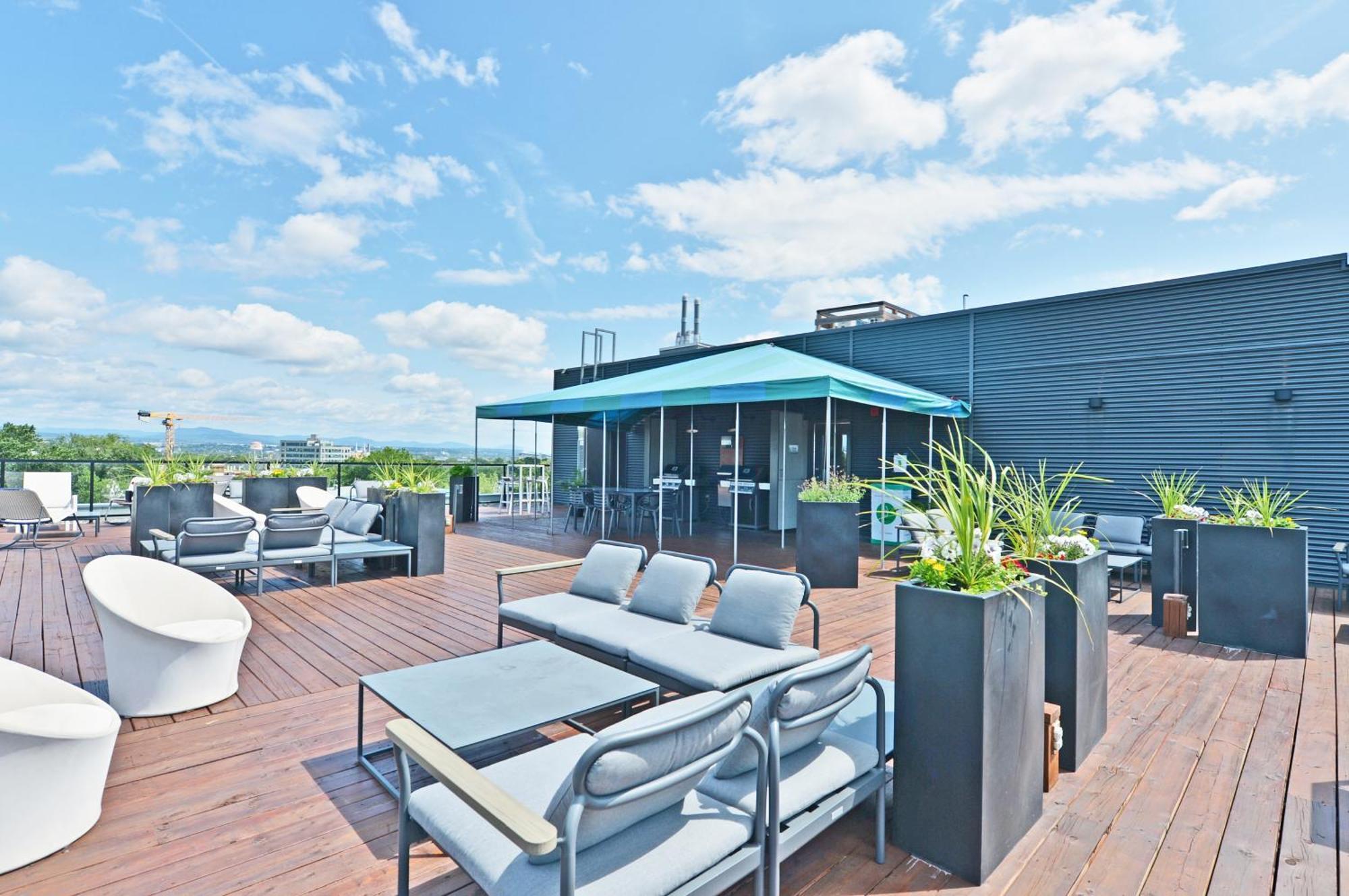 La Vie Est Belle: Free Parking, Gym, Rooftop Terrace Quebec City Exterior photo