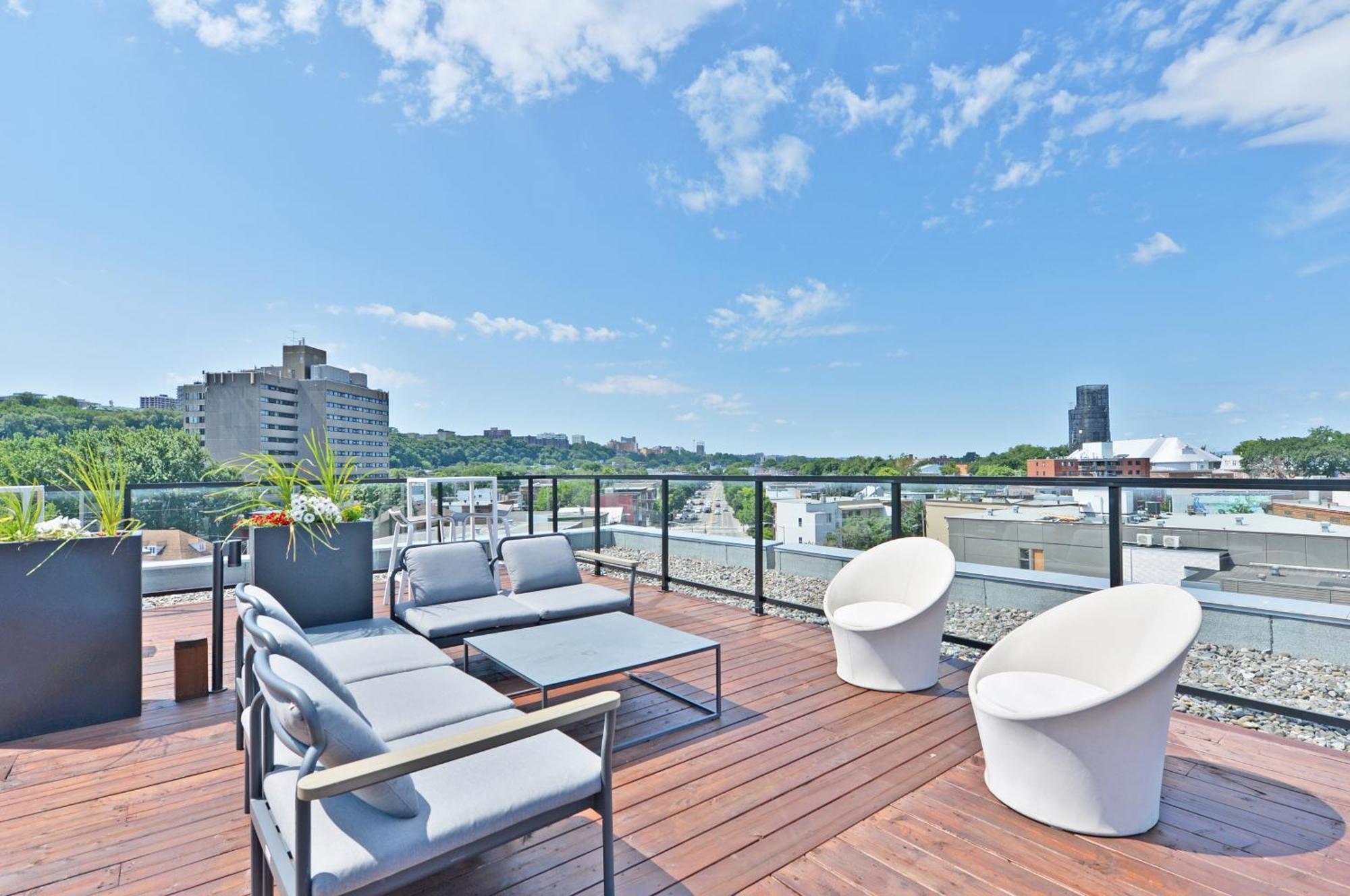 La Vie Est Belle: Free Parking, Gym, Rooftop Terrace Quebec City Exterior photo