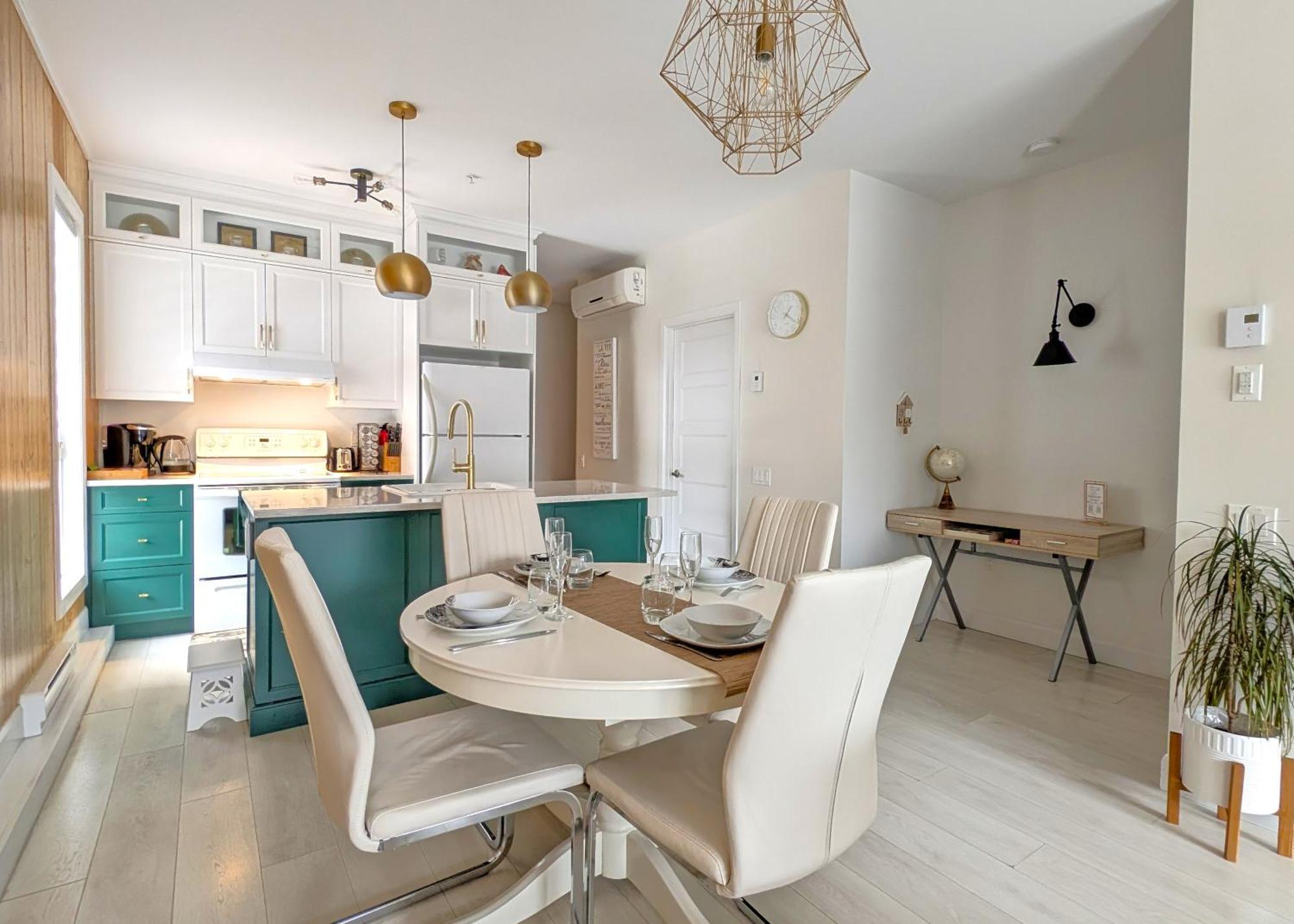 La Vie Est Belle: Free Parking, Gym, Rooftop Terrace Quebec City Exterior photo
